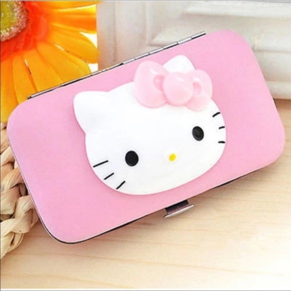 Hello Kitty Other - LAST 1!! Hello kitty manicure Set